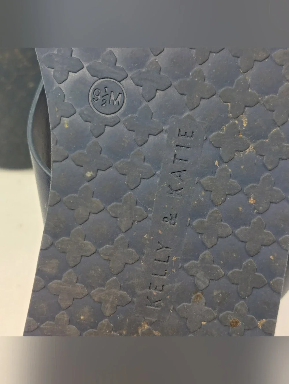 Kelly & Katie Murie Sandals Womens Size 9.5M Navy Blue Metallic Hardware Casual